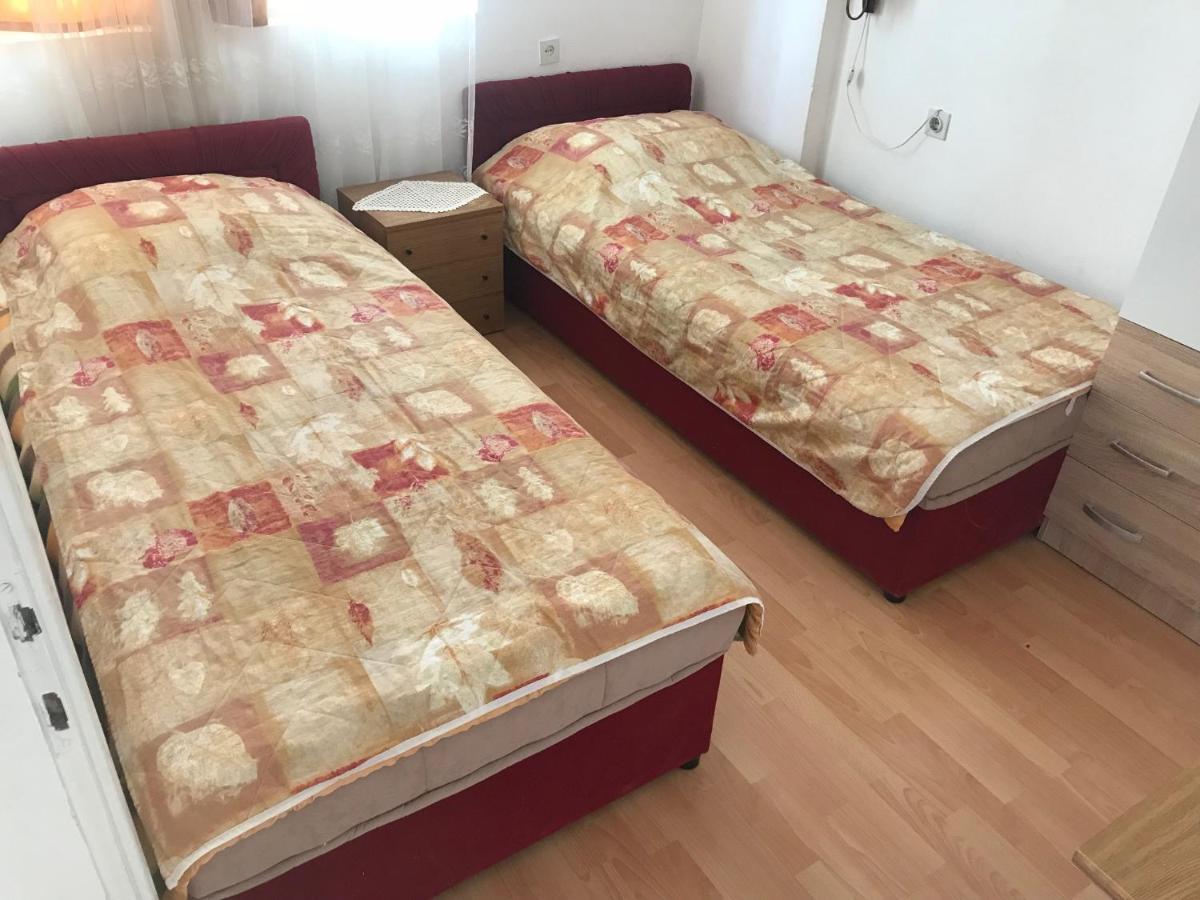 Bolanca Apartments Примоштен Экстерьер фото